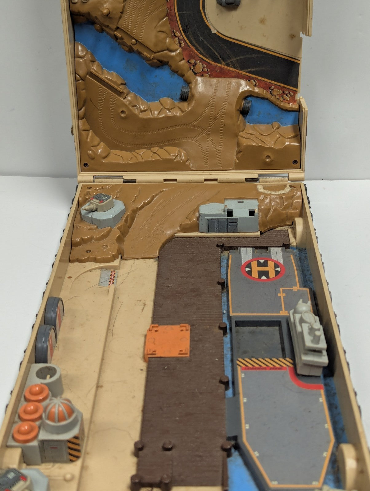 1993 Vintage Micro Machine USMC Military Battle Tank Playset Galoob Incomplete 