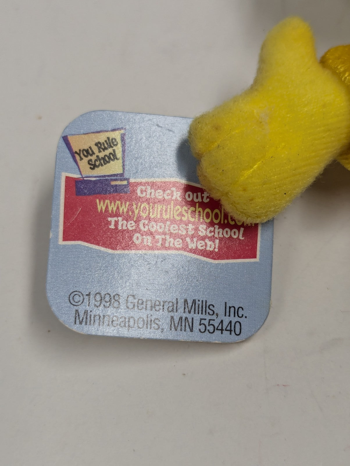 1998 General Mills Breakfast Pals Beanie Plush Honey Nut Cheerios Bee with Tag