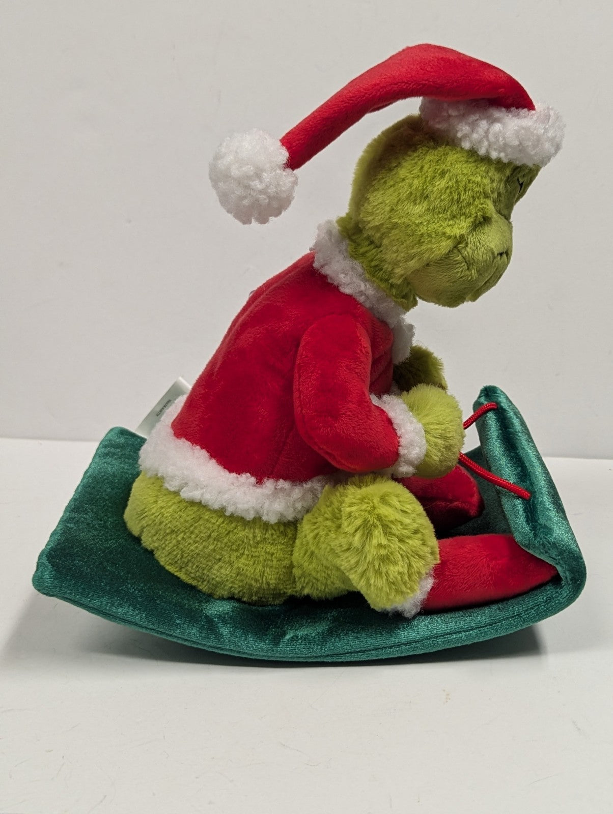 2024 HALLMARK SLEDDING GRINCH PLUSH with Tag & Cindy-Lou Plush