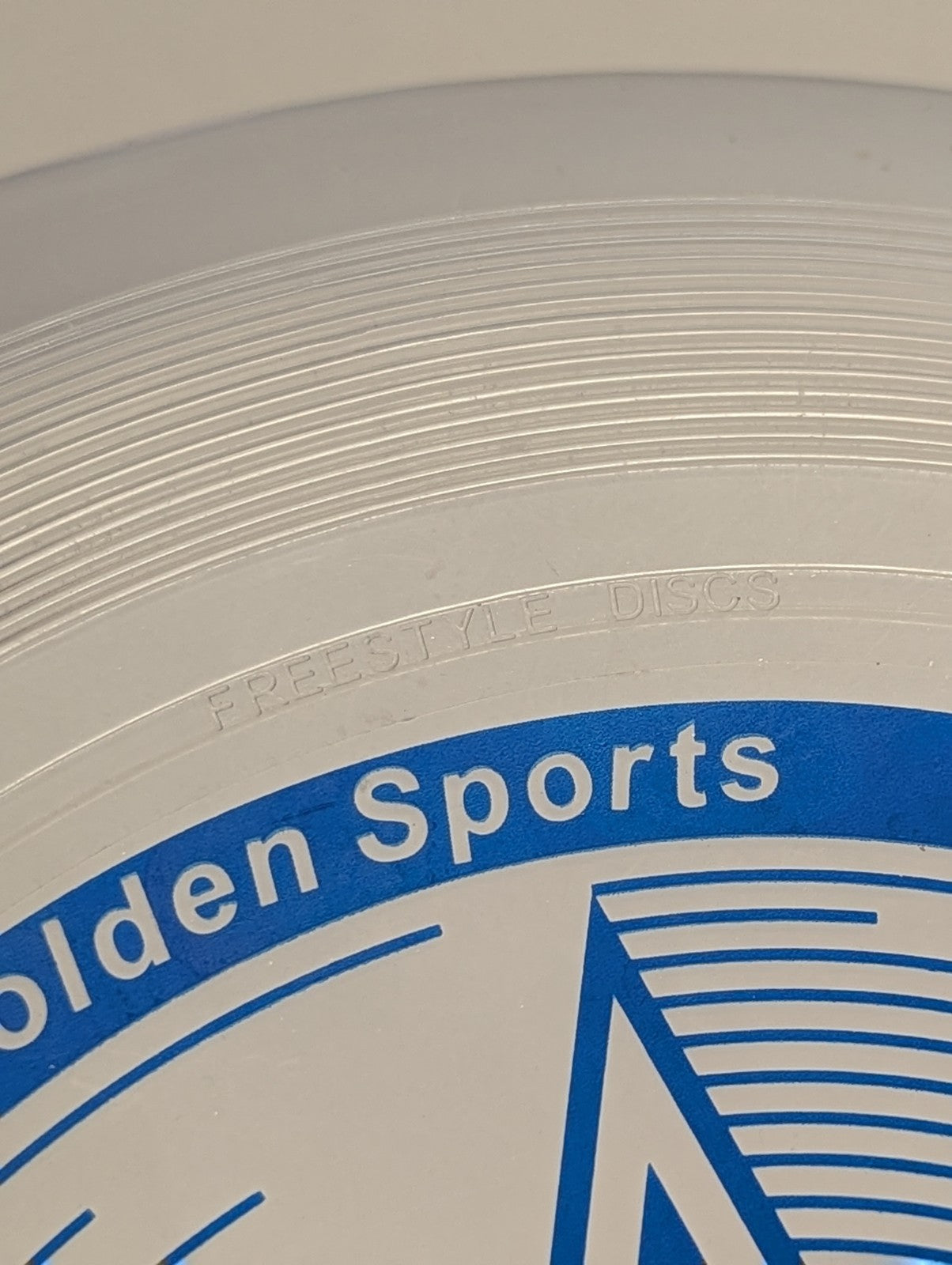 Topgolden Sports Outdoor Flying Disc 175 Gram, 10.75 Inch Disc