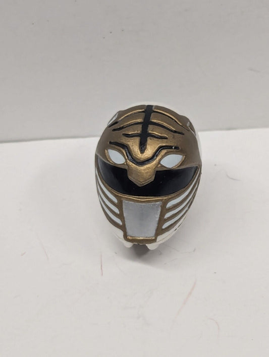 1995 Power Rangers White Ranger Colgate Toothbrush Helmet 