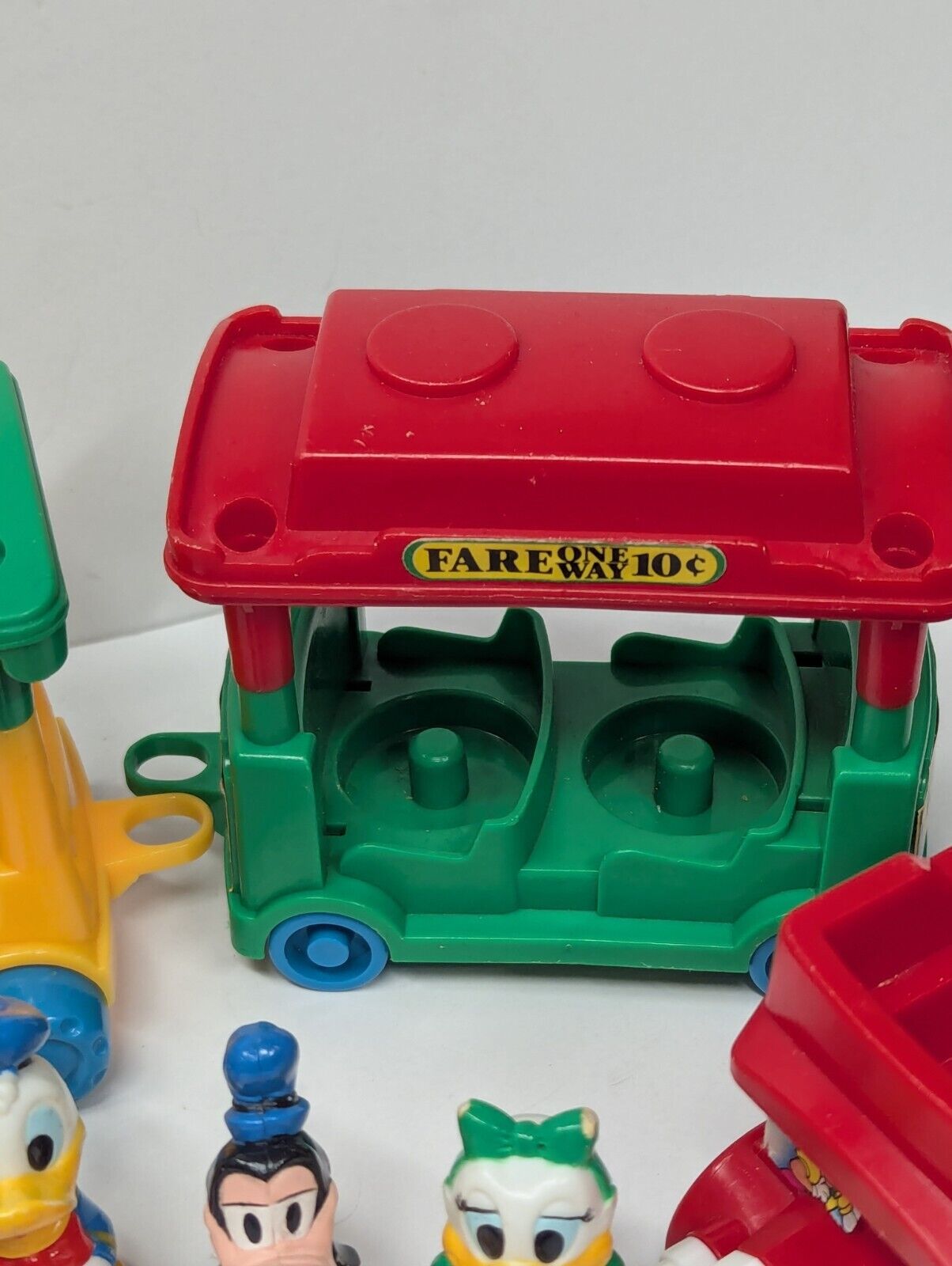 Vintage - 1986 Disneyland Toy Train Set- Train Cars-Figures- Tour Bus