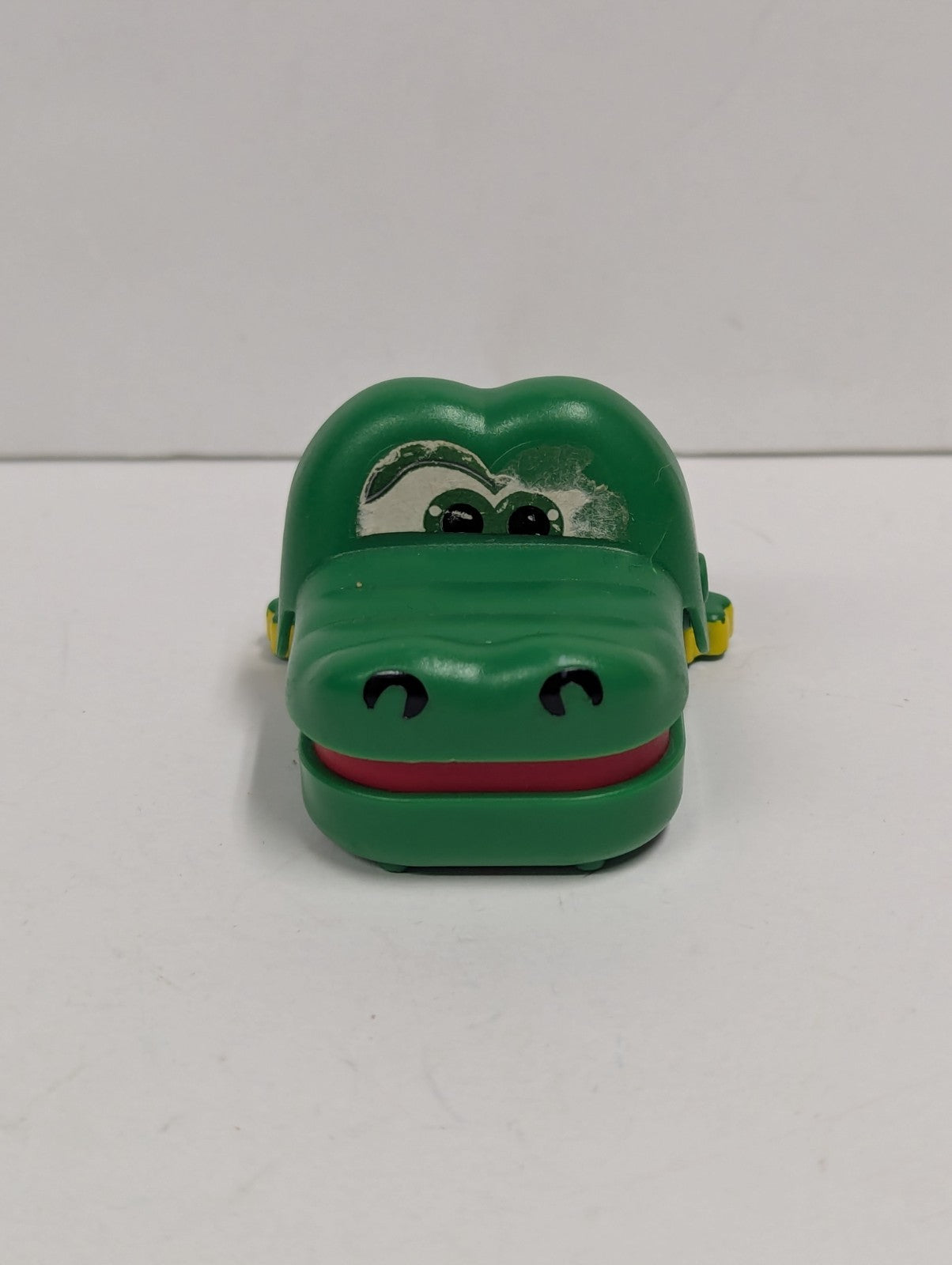 Worlds Smallest Micro Toy Box Series 1 Crocodile Dentist Figure