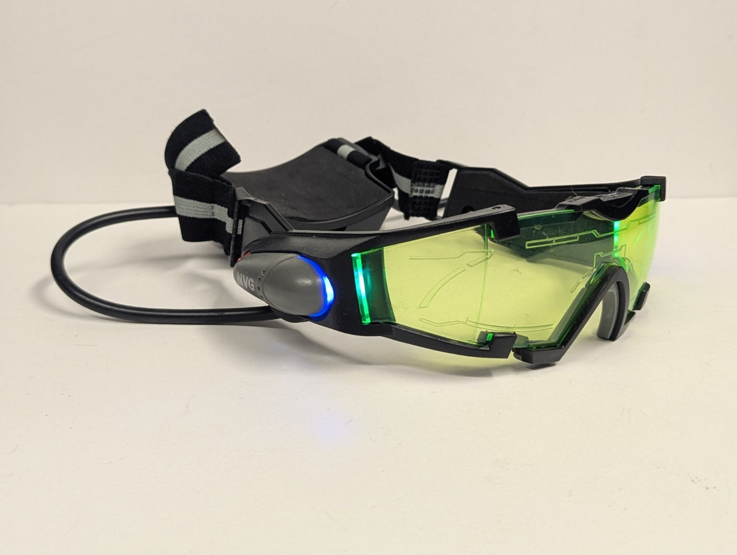  Adjustable LED Night Vision Goggles With Flip-Out Light Eye Lens Cycling  