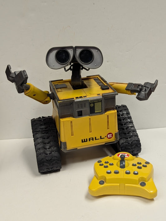 Disney Pixar's Walle U Command Robot Thinkway Toys 9" with REMOTE