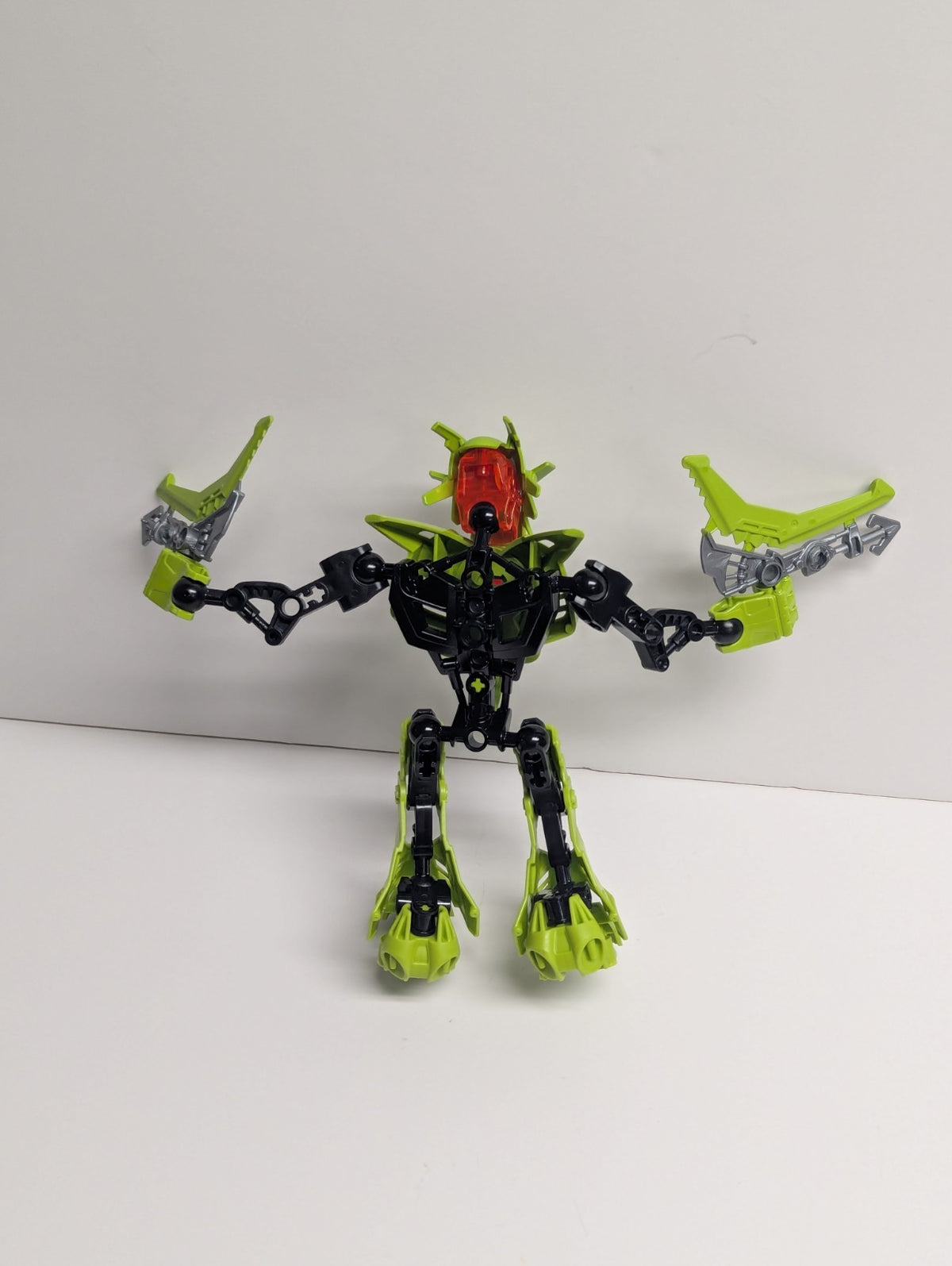 LEGO HERO Factory: Natalie Breez (7165)