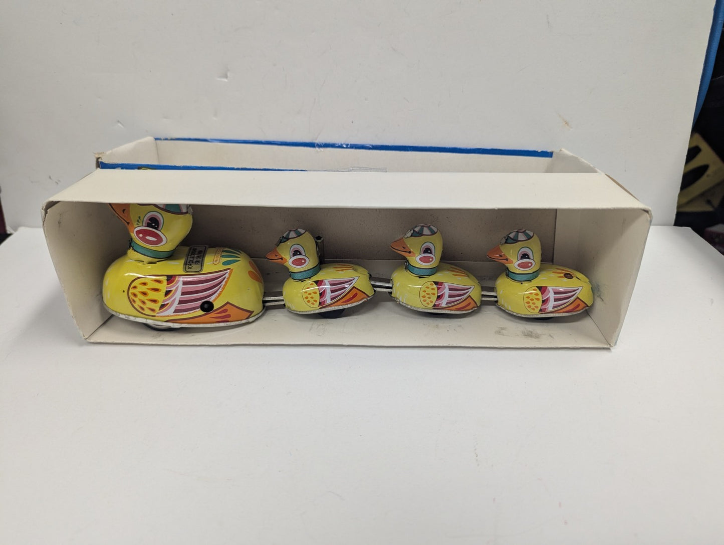 Vintage 1970’s China Duck Family Funny Action Wind Up Toy Train Collector