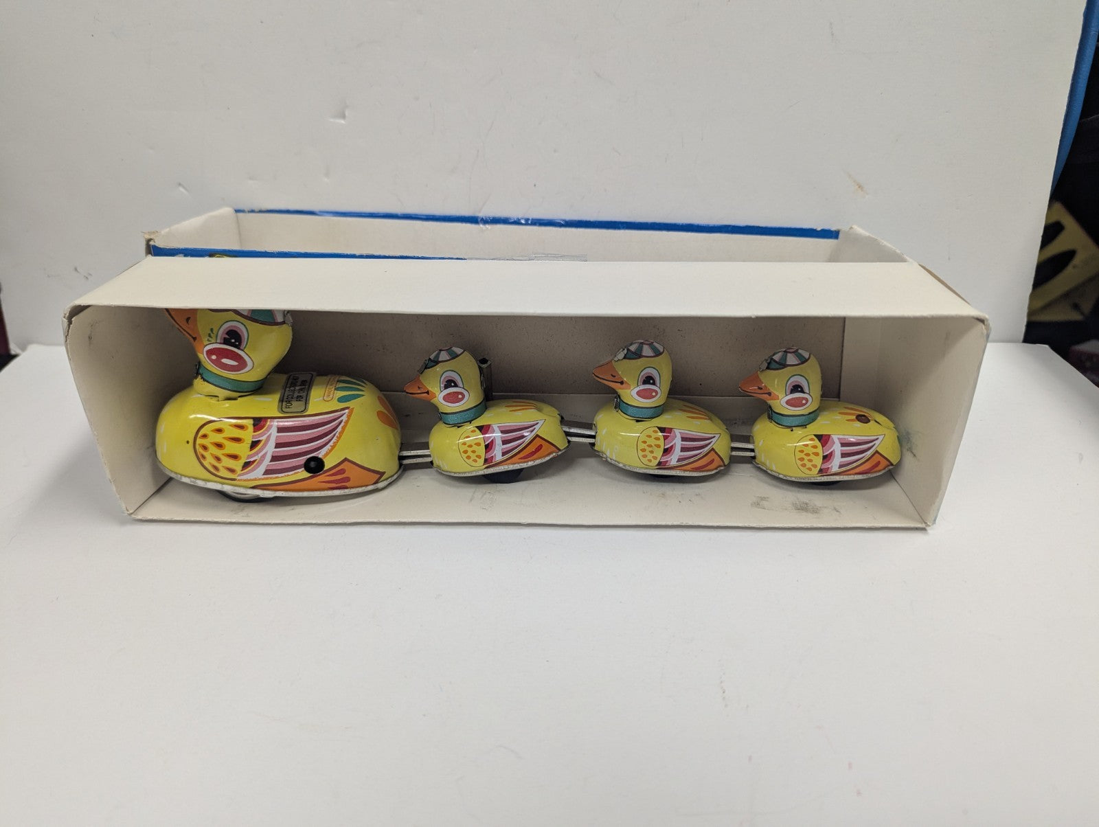 Vintage 1970’s China Duck Family Funny Action Wind Up Toy Train Collector