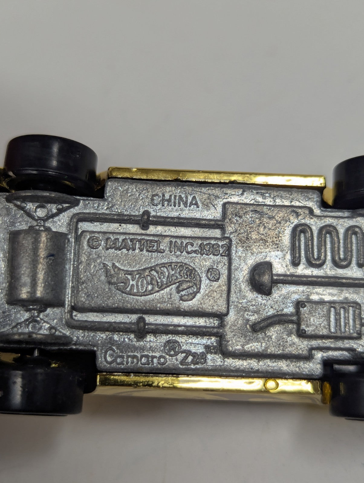 Vintage 1982 Hot Wheels Gold Chrome Dragon Fire Chevrolet Chevy Camaro Z28