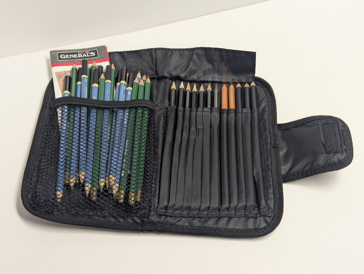  Sketching Pencils Drawing Kit Art Set with Carrying Case