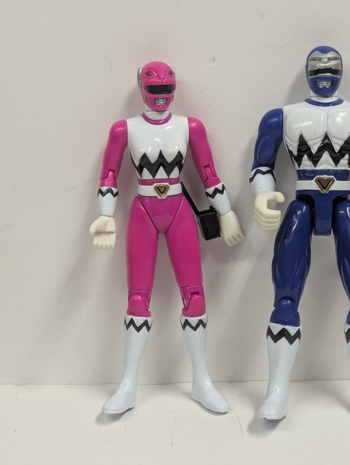 1998 Bandai Power Ranger Lost Galaxy Figure Set of 5 Figures (UNTESTED)