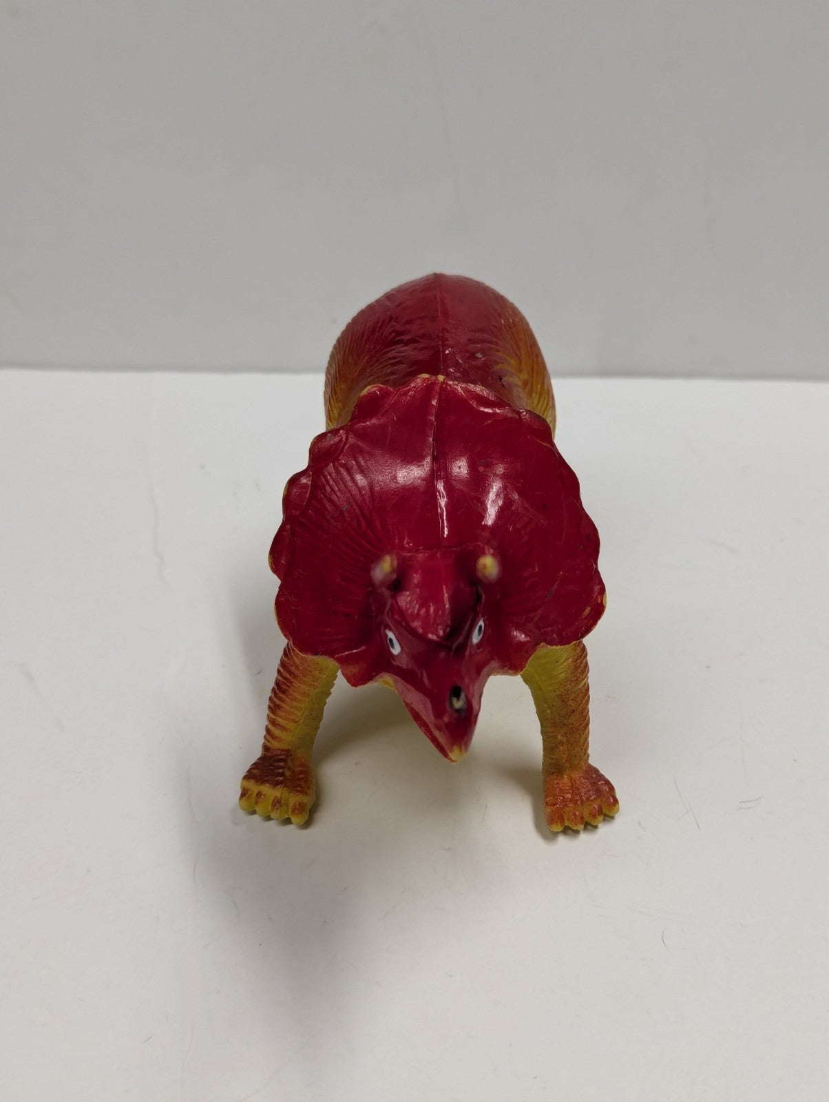 Vintage 1985 Imperial YELLOW & RED TRICERATOPS DINOSAUR Plastic Toy Figure