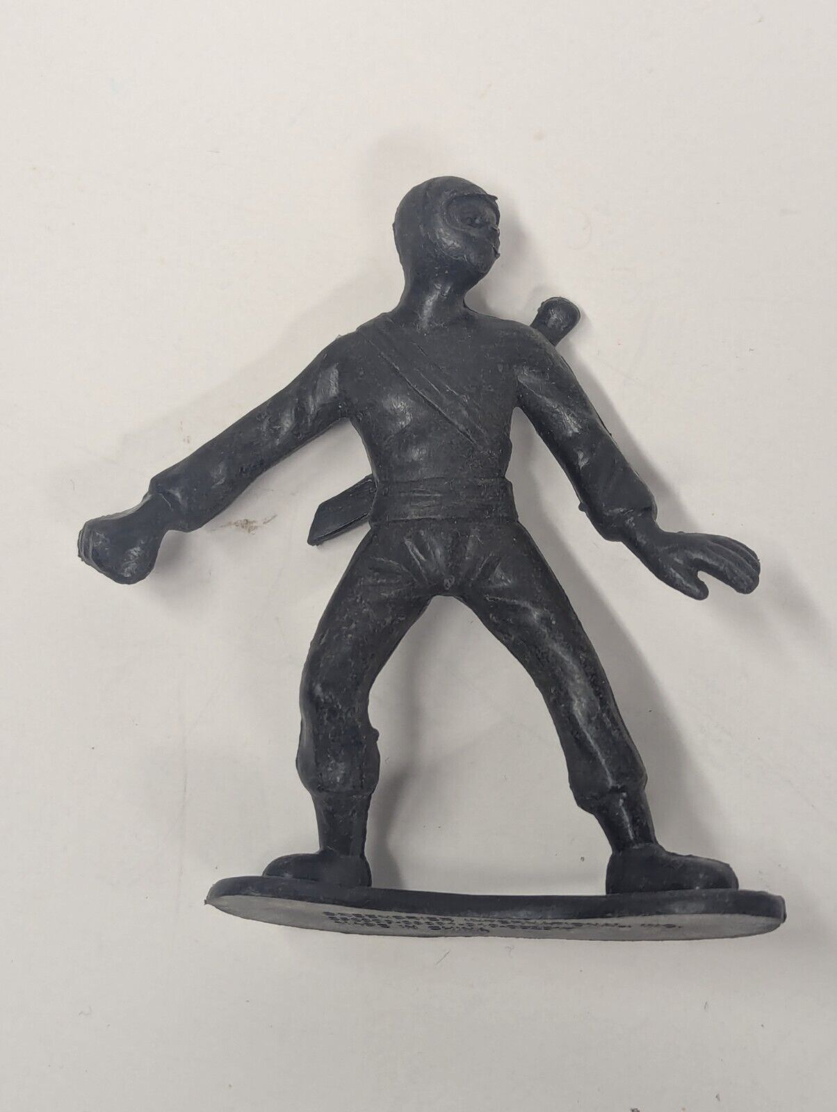 VINTAGE GREENBRIER INTERNATIONAL  4"  Lot Of 6 Figures Ninja Red/Black