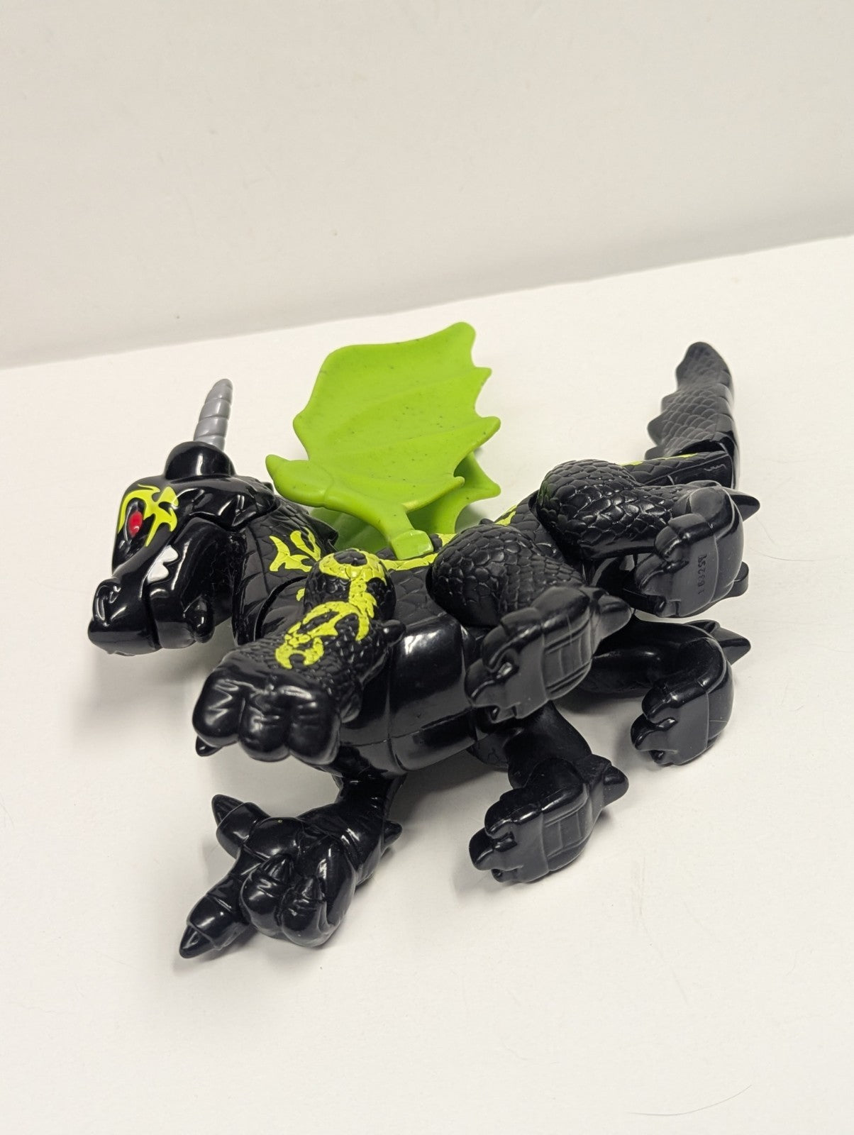 Fisher Price Imaginext Black & Green Ninja Dragon Collectible Plastic Toy 