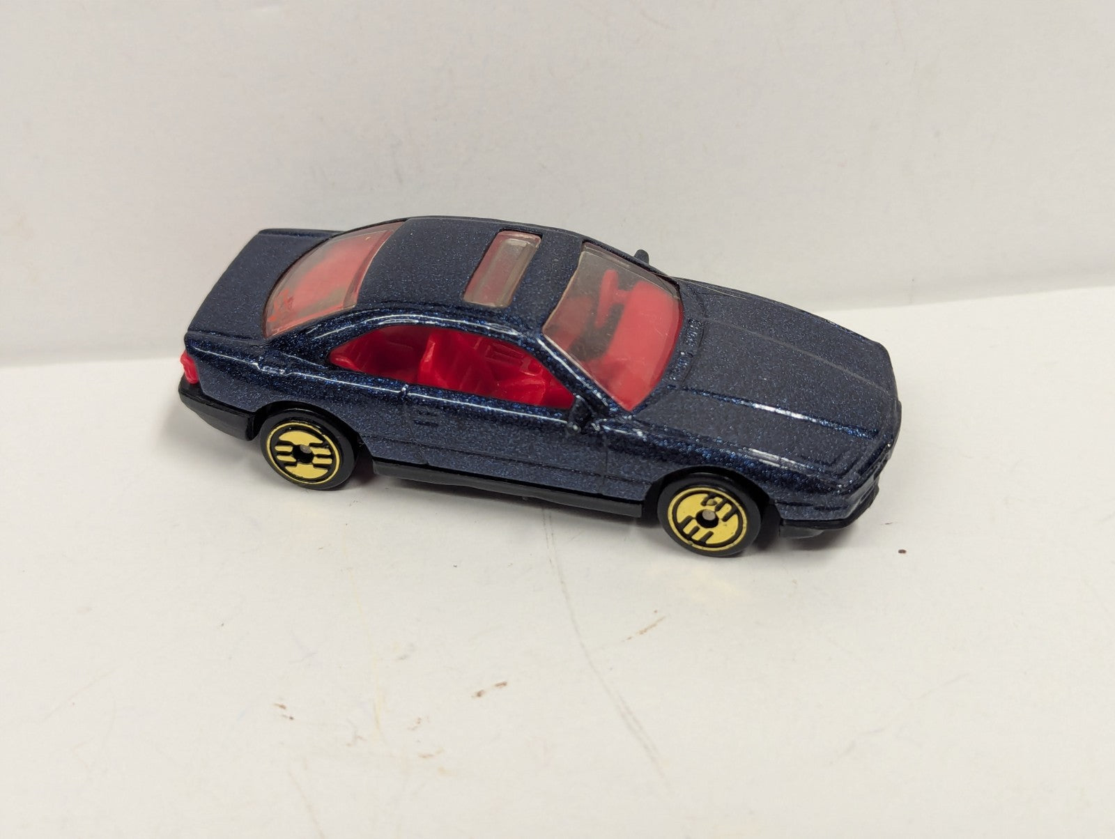 1990 Hot Wheels BMW 850i Blue with Red Interior 