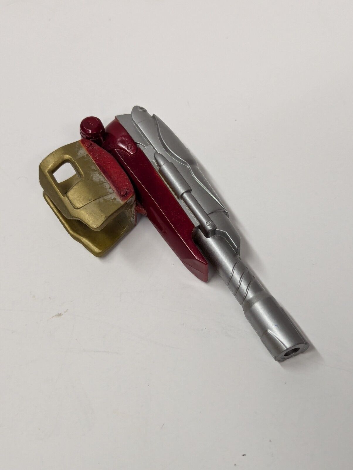 2008 Marvel INVINCIBLE IRON MAN WITH MASSIVE SNAP-ON ARSENAL (PARTS ONLY)