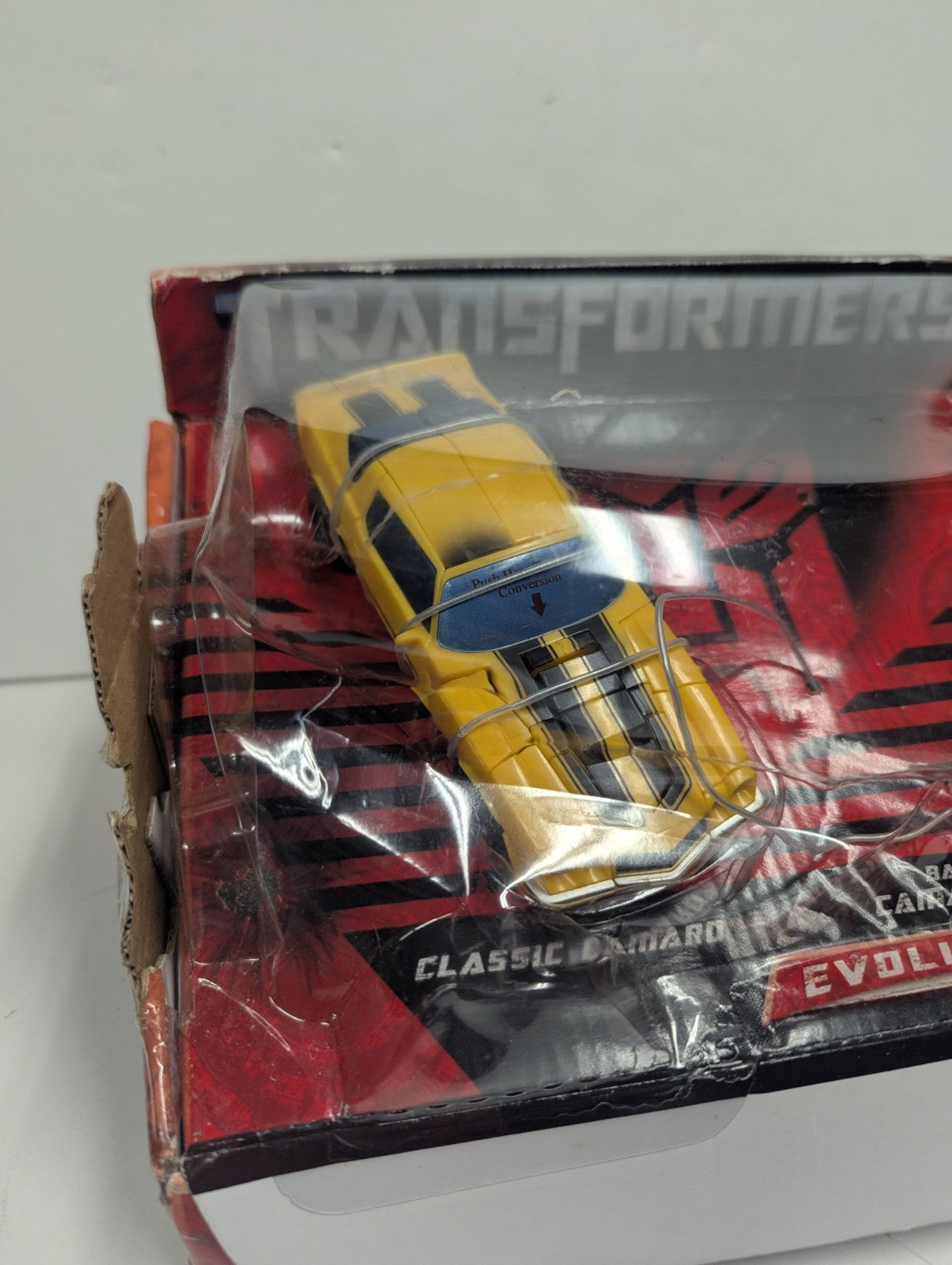 Transformers 2007 Target Exclusive: Evolution Of A Hero Deluxe Bumblebee 1 Car