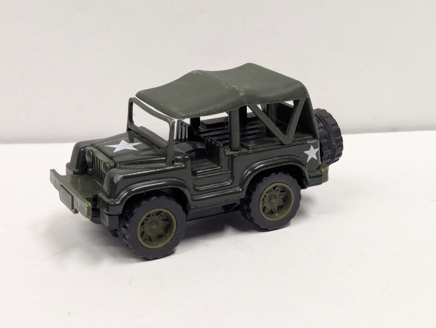 1981 4" ARCO COMBAT-FORCE ARMY JEEP By Hong Kong 