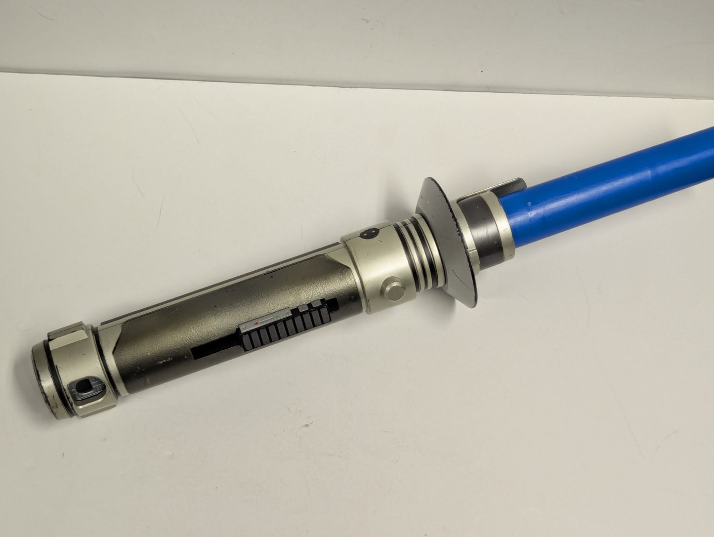 2016 Star Wars Blue Lightsaber (Kanan Jarrus) Extendable Blade Disney Rebels