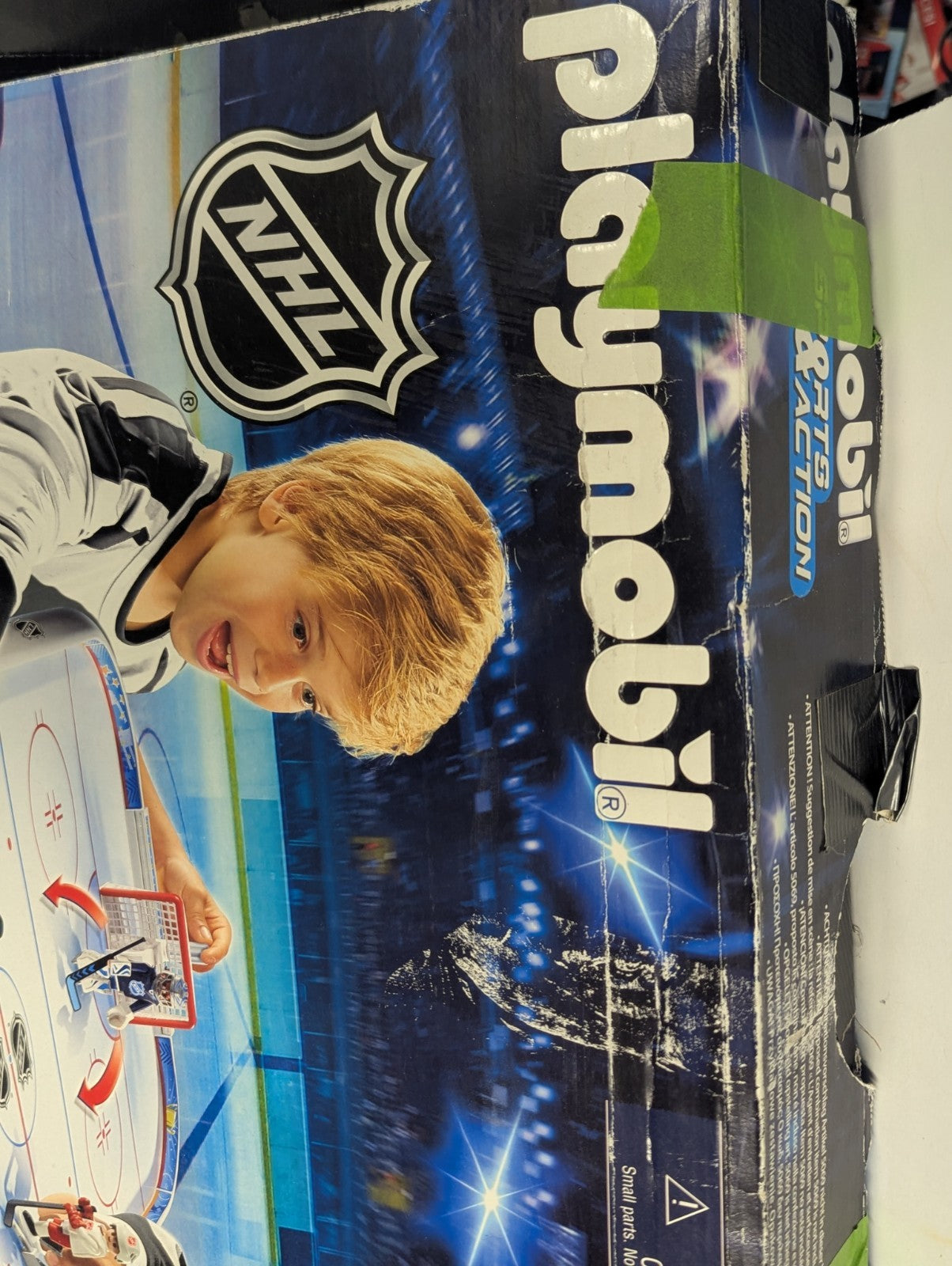 Playmobil Set 5068 NHL Hockey Rink with Players & Accessories See Pictures