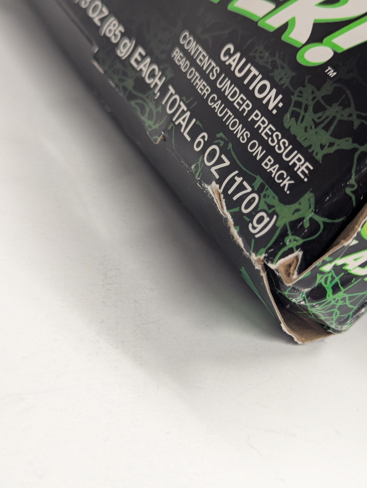SILLY STRING  GLOW BLASTER PACK NEW IN BOX 2 CANS