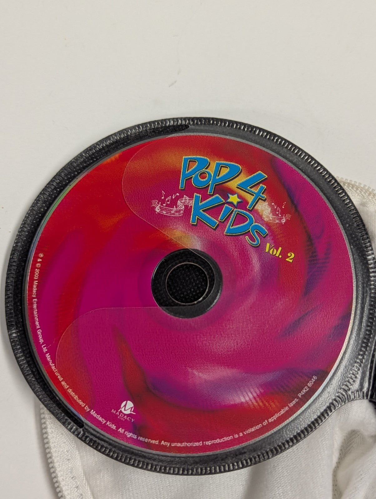 2004 Cat Head CD Case by FaceCase Retro Y2K Storage Holder with 13 CD's Kidz Bop