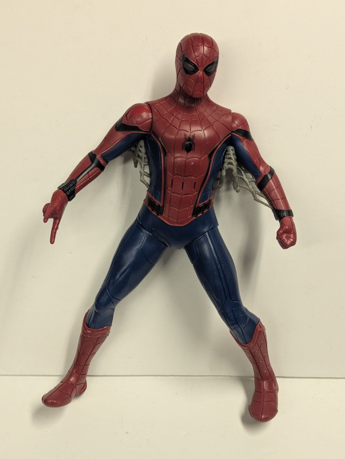Marvel 2017 Spiderman 15" Action Figure Homecoming Tech Suit Avengers