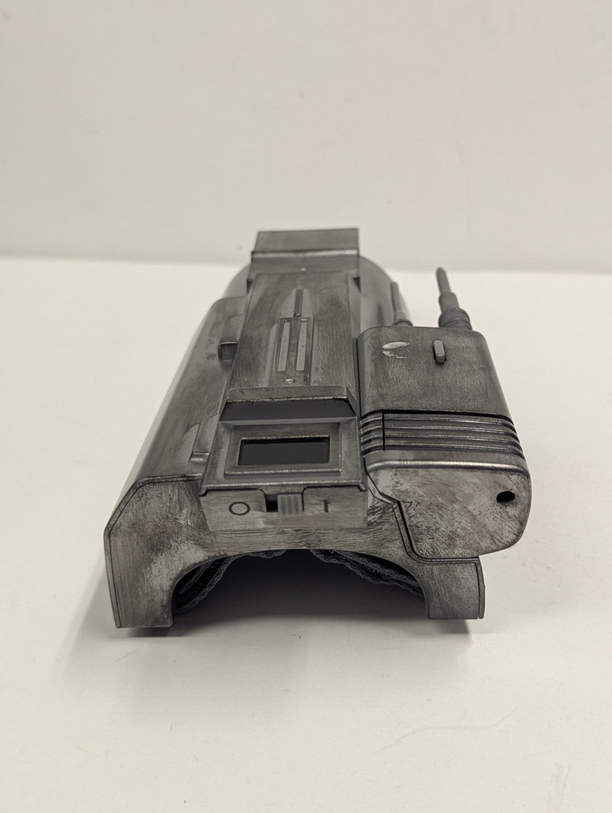 Disney Parks Star Wars: The Mandalorian Gauntlet Set Loose No Missles 