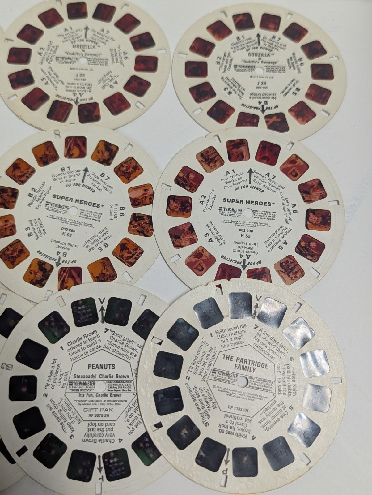 Vintage View-Master Fun Pack & 3-D BAKELITE VIEWER w/t Many Slides Original Box