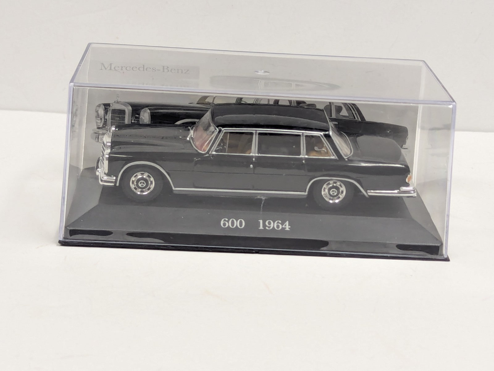 1/43 Scale Mercedes-Benz 600 Metal Diecast Car Model Classic Car
