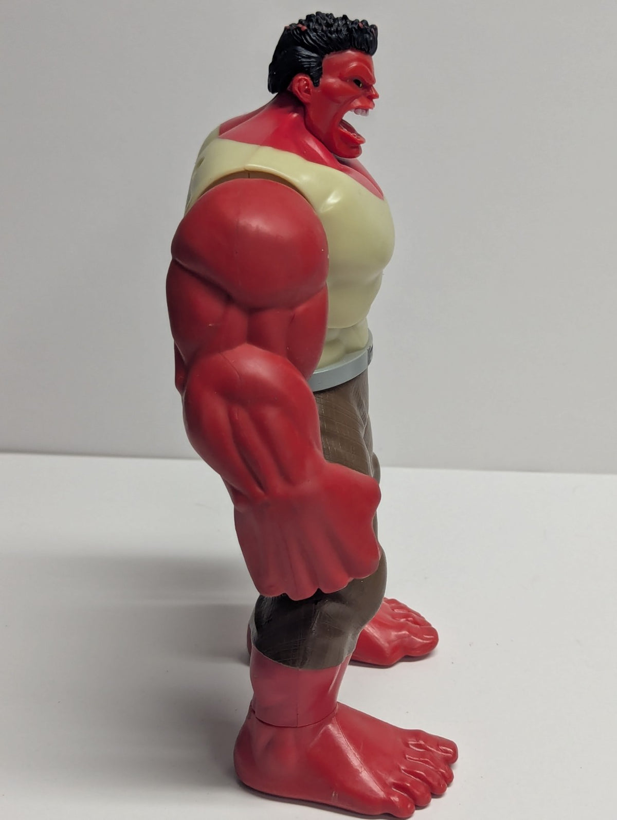 2013 Hasbro Marvel Avengers Shake 'N Smash Red Hulk Figure