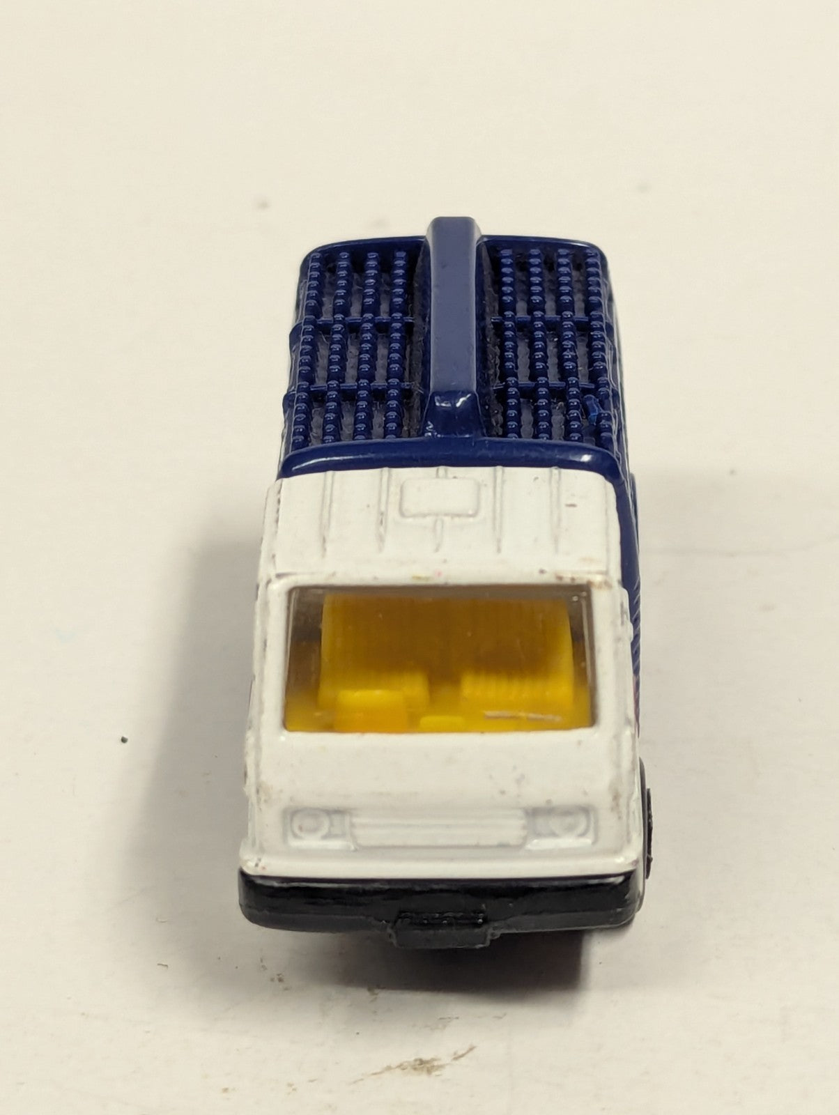 Maisto PEPSI Cola Cab Over Delivery Truck, 1:64 Scale Die Cast Metal Truck