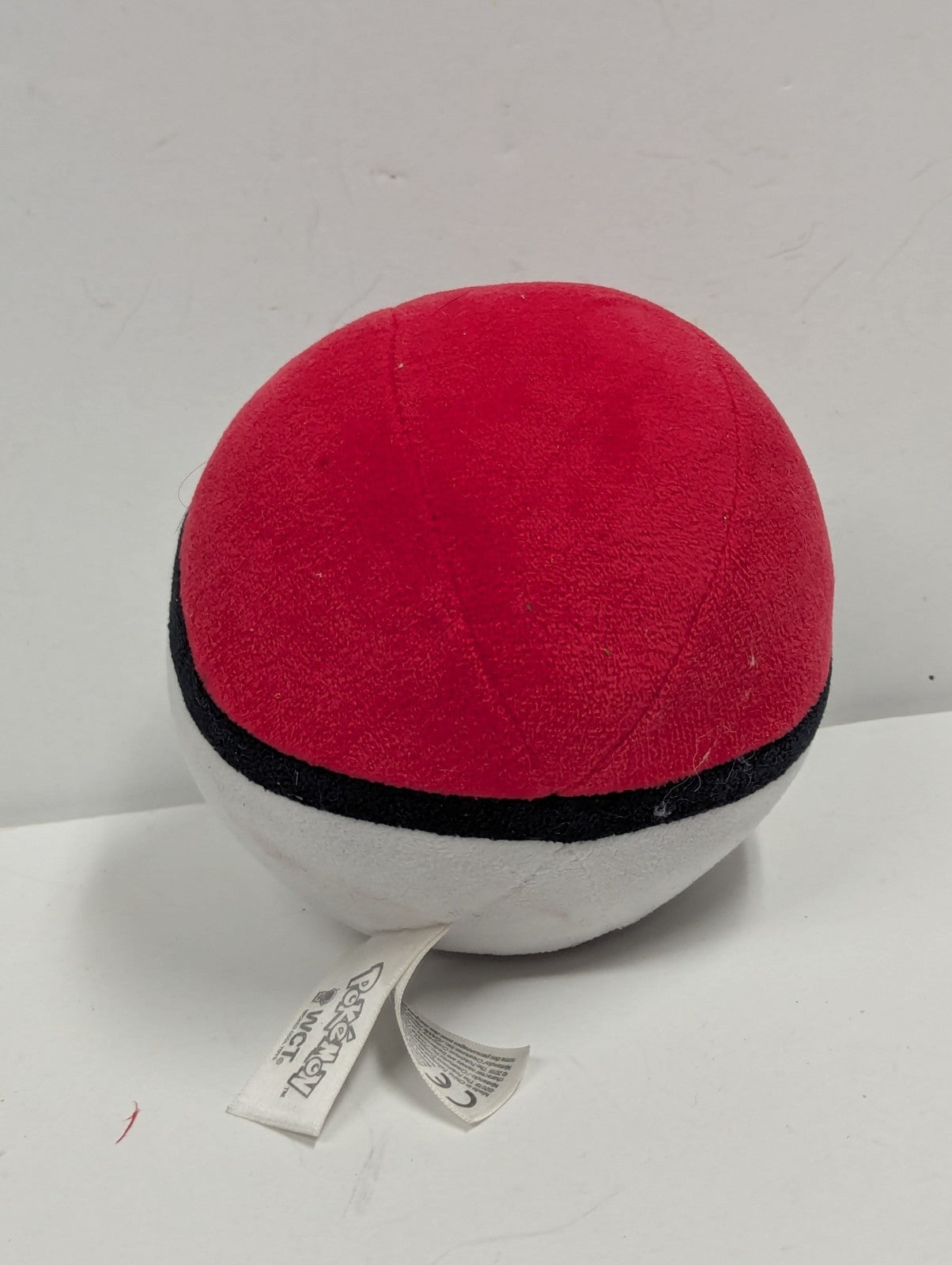 Pokemon Nintendo Pokeball Plush Red/White/Black
