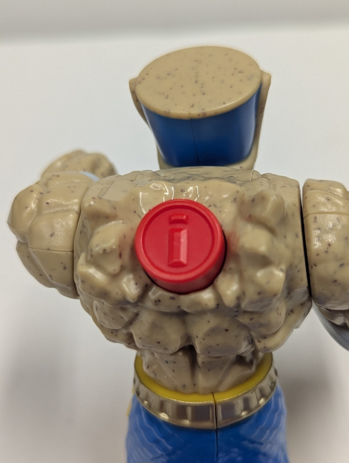 2016 Imaginext Serpent Striker 5" Action Figure Toy