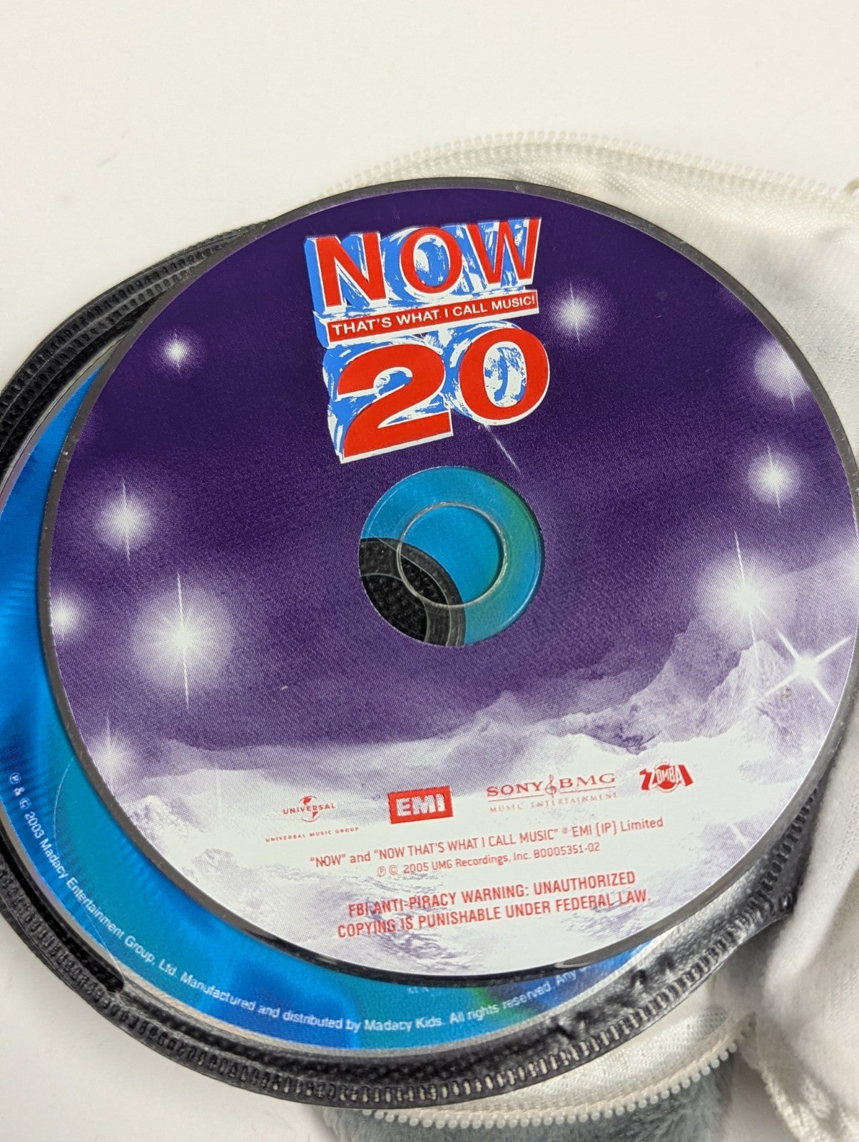 2004 Cat Head CD Case by FaceCase Retro Y2K Storage Holder with 13 CD's Kidz Bop