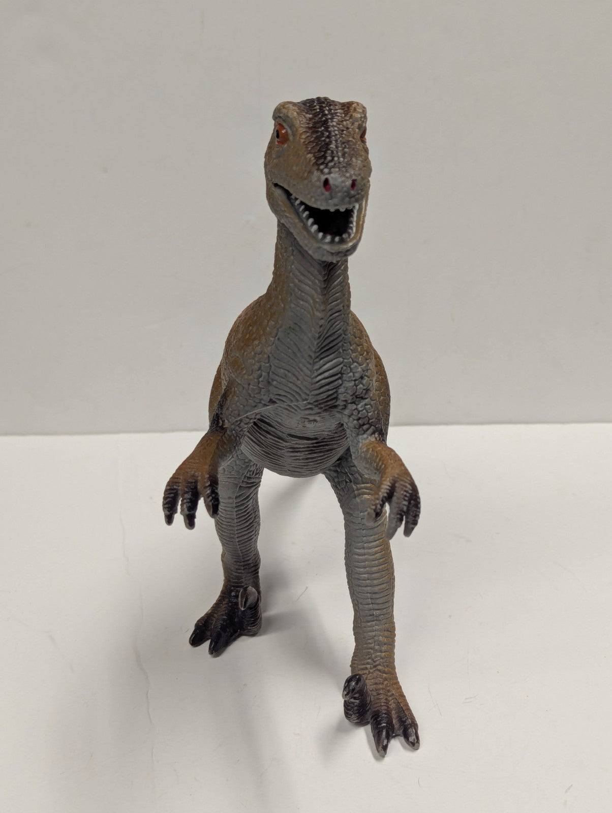 Vintage 9” Plastic Dinosaur DEINONYCHUS Imperial Toy Figure