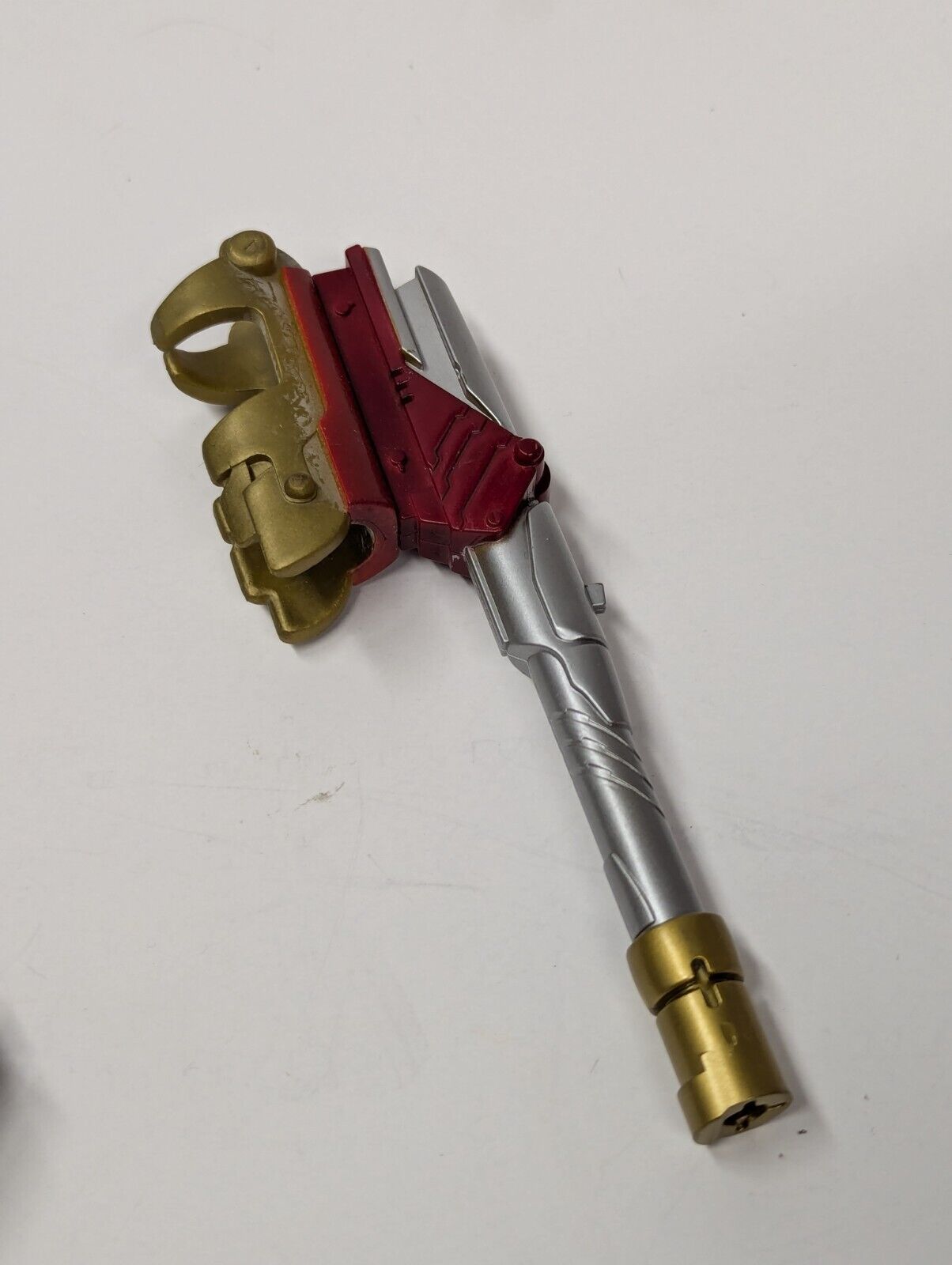 2008 Marvel INVINCIBLE IRON MAN WITH MASSIVE SNAP-ON ARSENAL (PARTS ONLY)