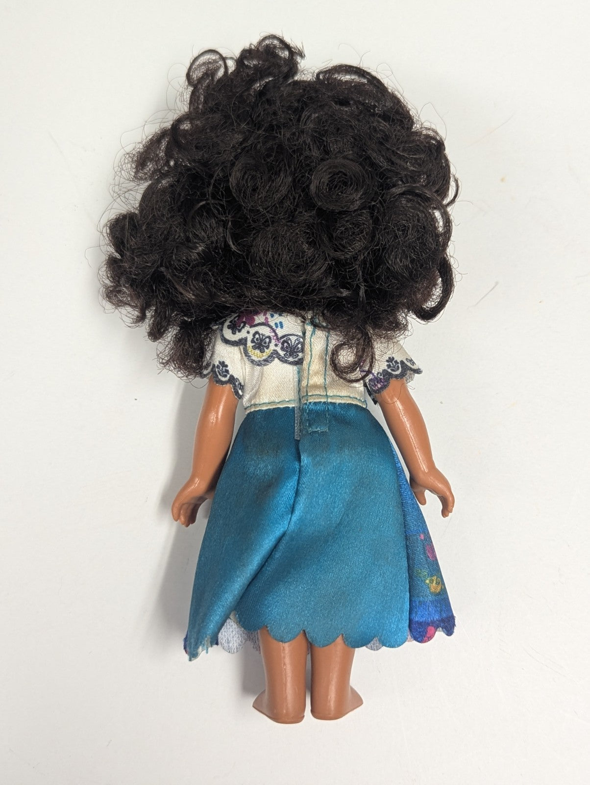 Jakks Disney Encanto Petite Deluxe Playset 6" Figures Bruno Maebelle Isabella 