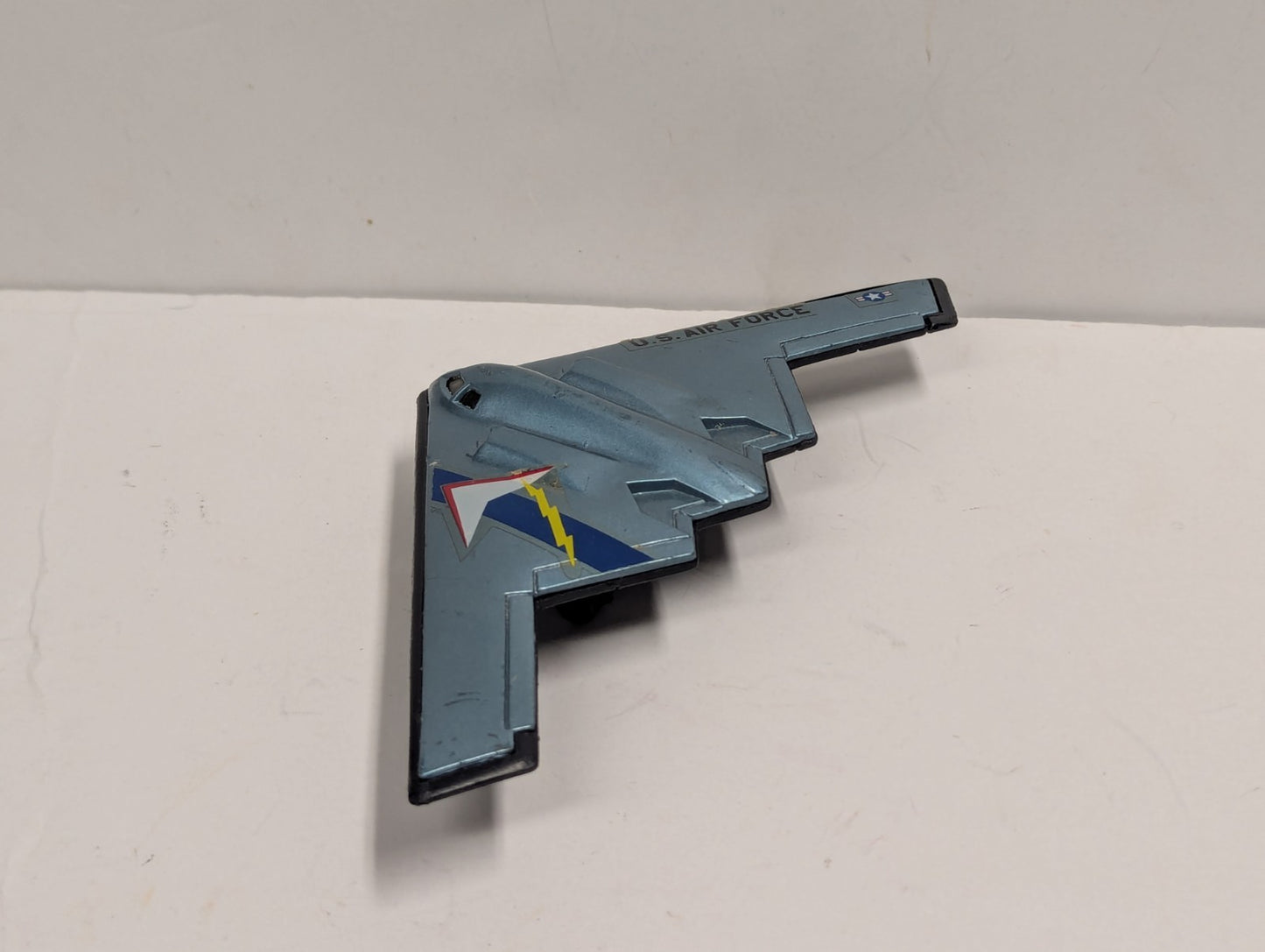Tootsietoy 2919 1:87 Die Cast U.S.A. Air Force B-2 Stealth Bomber Aircraft