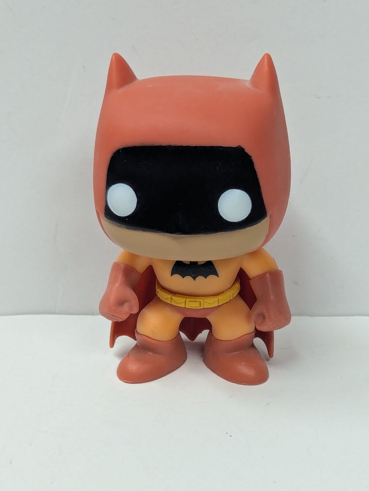 2014 Funko POP! Batman #01 Orange Entertainment Earth Exclusive