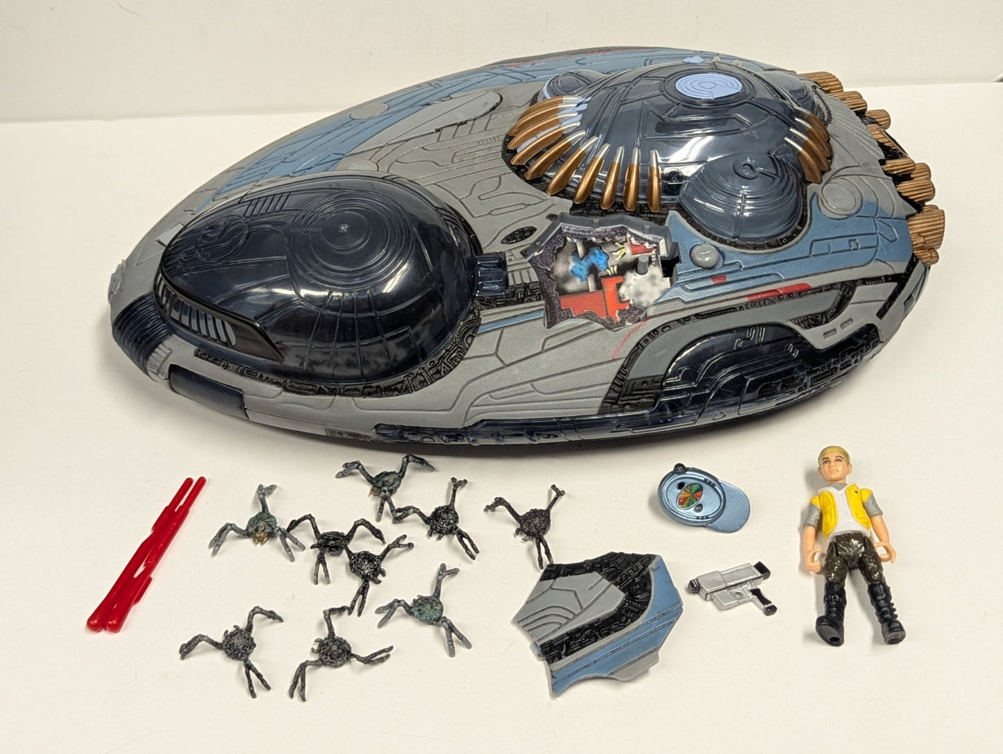 Vintage 1997 Trendmasters Lost In Space Jupiter 2 Figure & Toy Lot