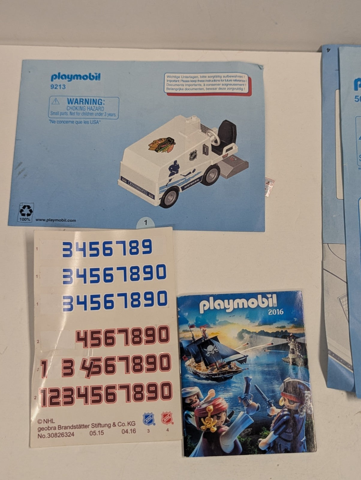 Playmobil Set 5068 NHL Hockey Rink with Players & Accessories See Pictures