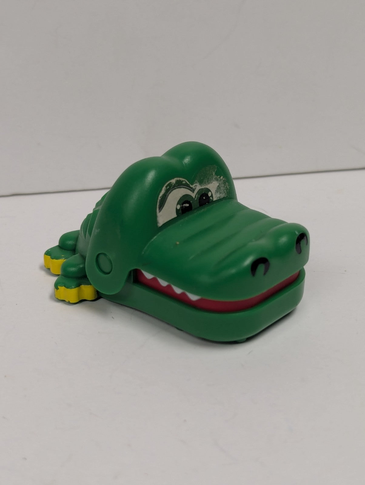 Worlds Smallest Micro Toy Box Series 1 Crocodile Dentist Figure
