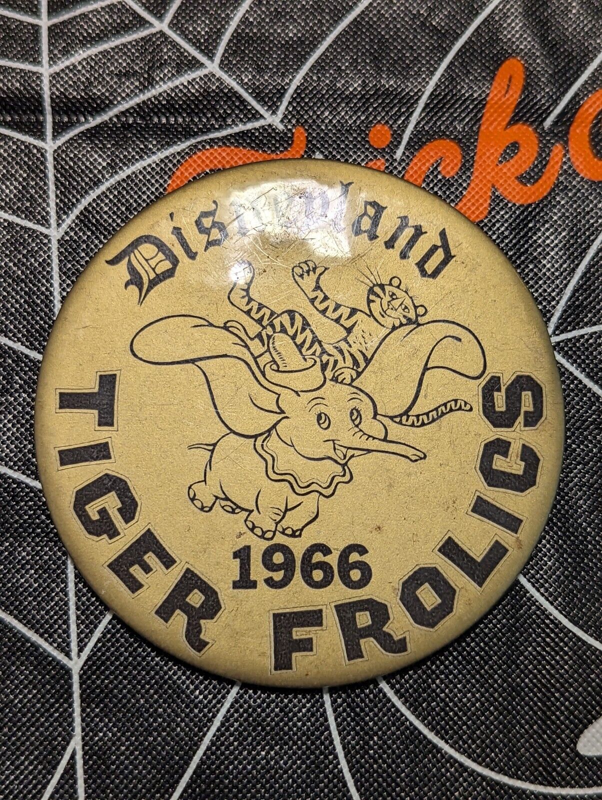 RARE Disneyland 1966 Grad Party Tiger Frolics Button/Pin with Dumbo 