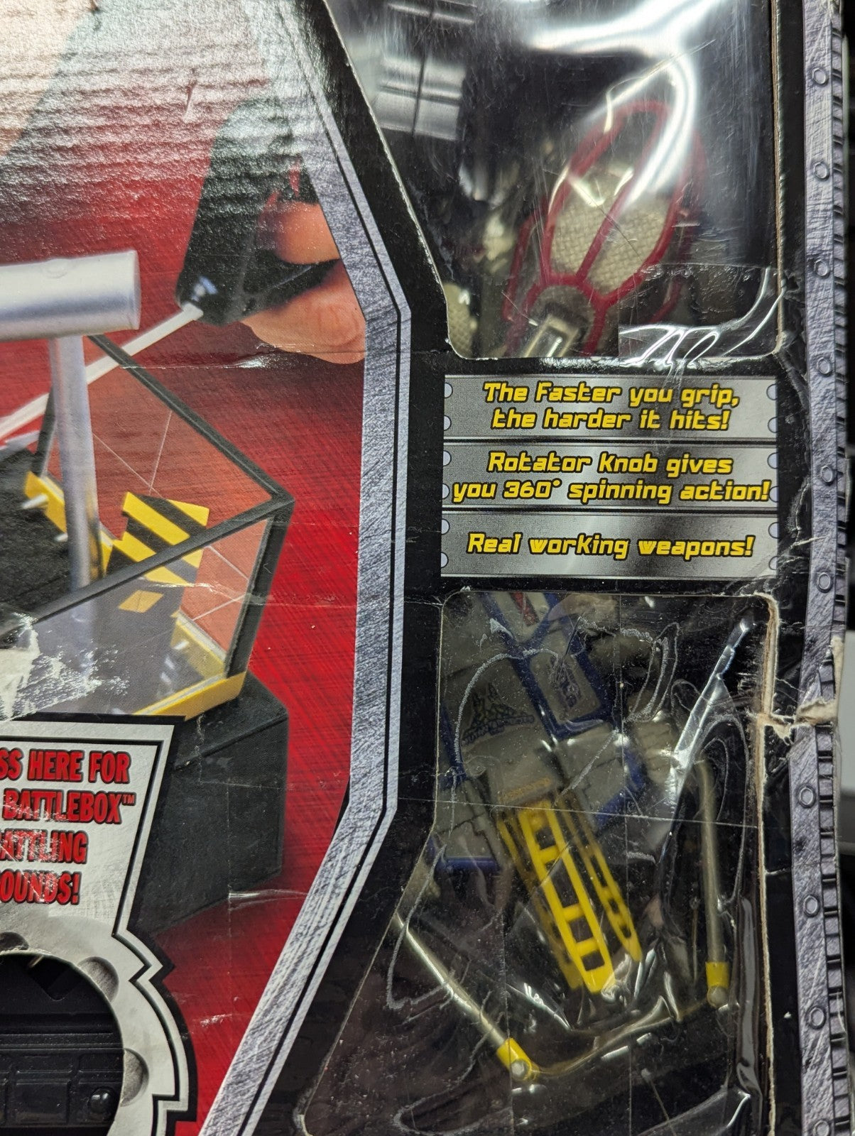 2001 BattleBots Road Champs Champions of the Arena Tazbot & Diesector CIB Tested