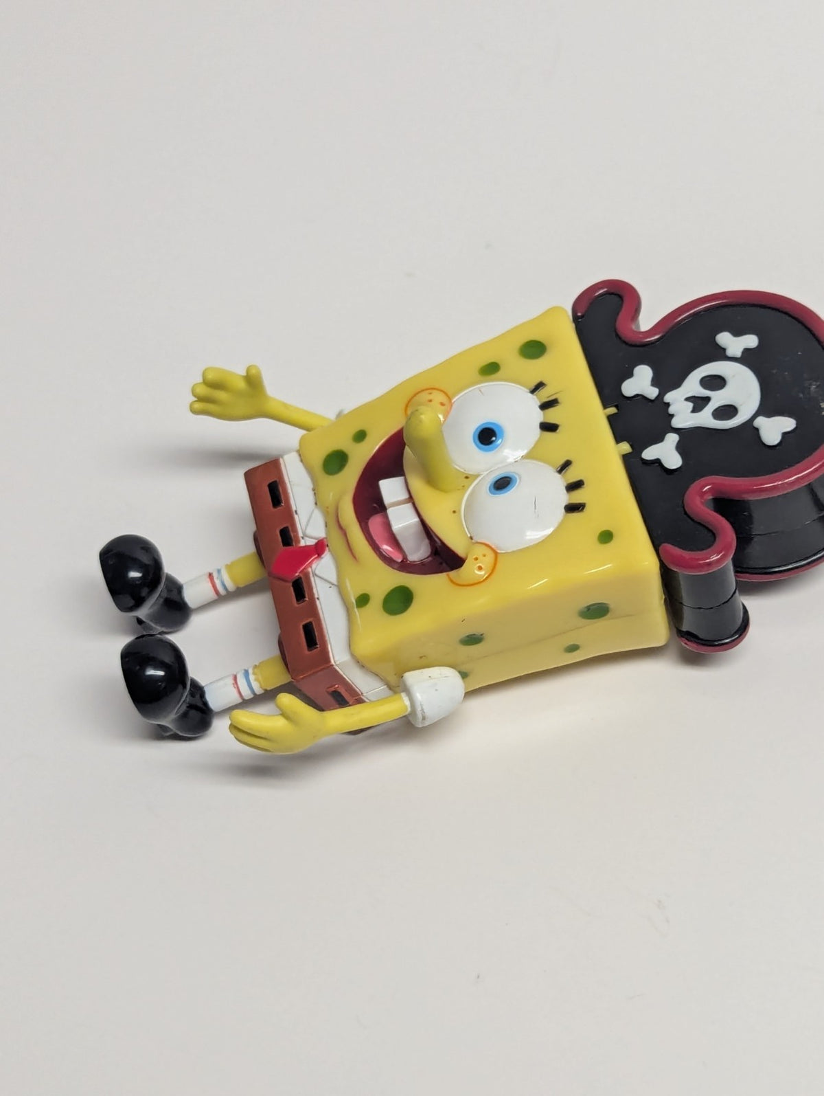 2003 Nickelodeon Pirate SpongeBob Squarepants Candy Buddy Toy Keychain with Tag