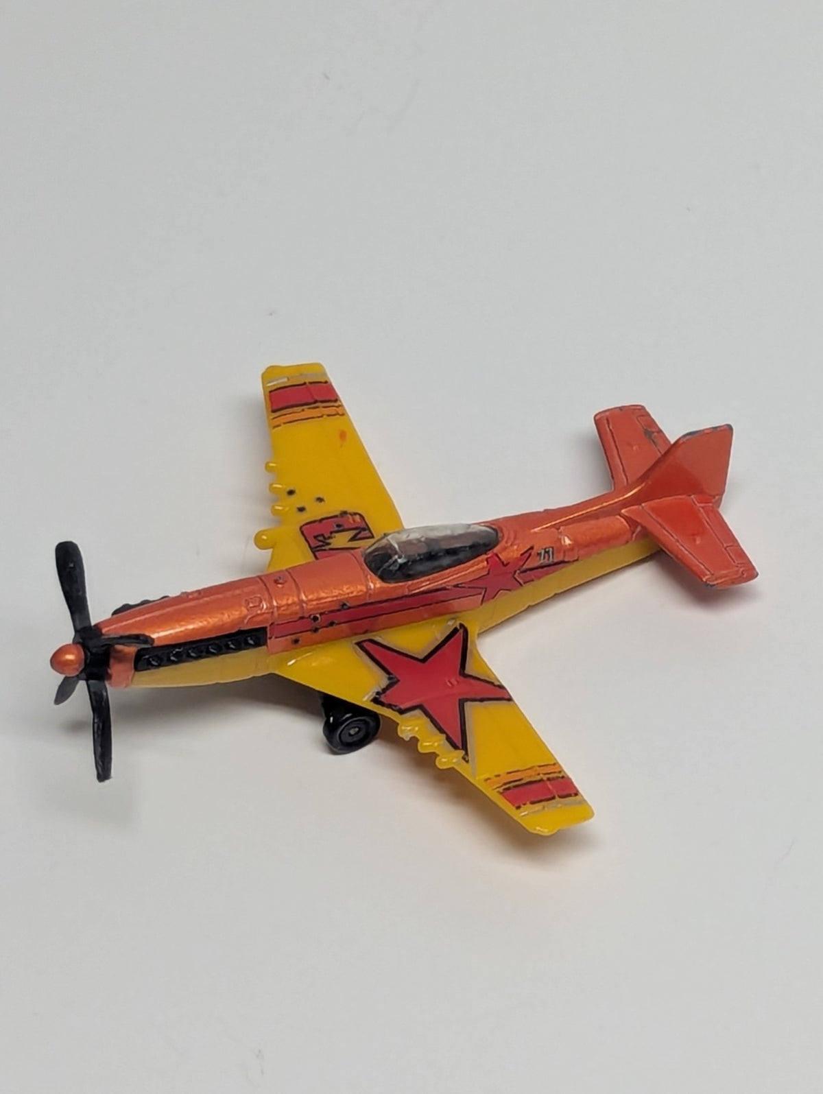 2007 Matchbox Orange/Yellow #73 Stunt Plane Diecast/Plastic Prop Airplane