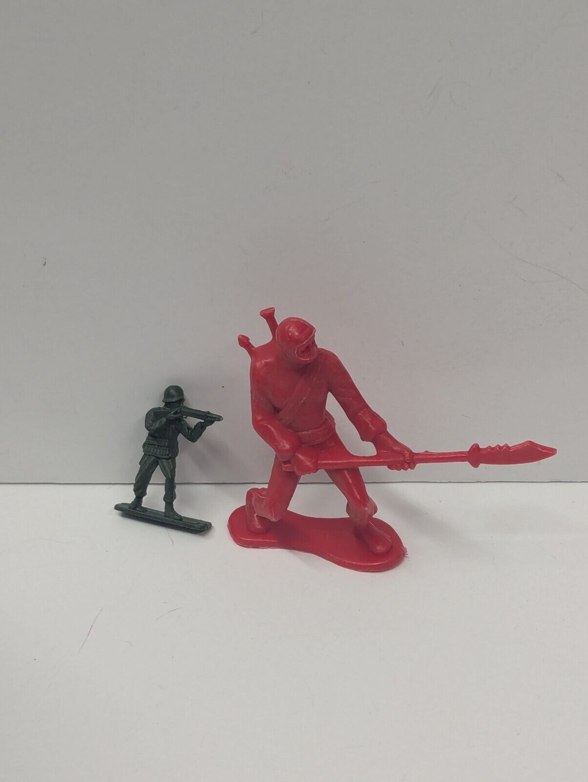 VINTAGE GREENBRIER INTERNATIONAL  4"  Lot Of 6 Figures Ninja Red/Black