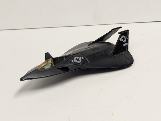 ERTL F-19 Stealth Bomber U.S. Air Force 19841 Diecast Toys