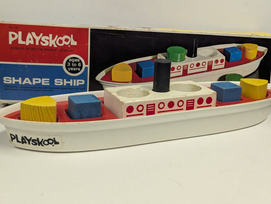 1970 Vintage Playskool Shape Ship Learning Toy Ages 3 to 6  AS IS